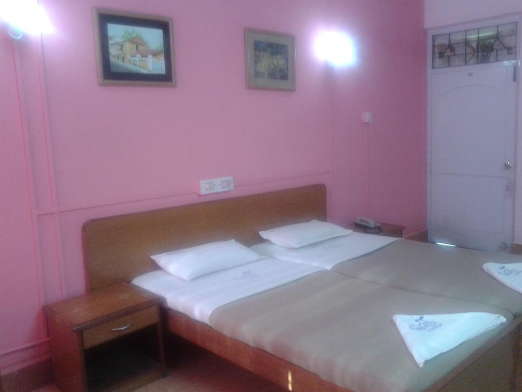 Colva Residency Hotel Стая снимка