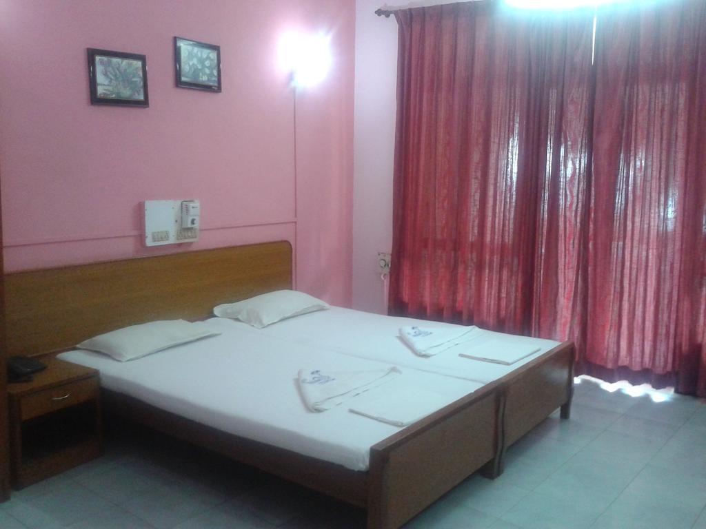 Colva Residency Hotel Стая снимка