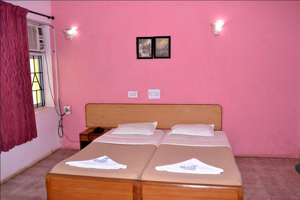 Colva Residency Hotel Екстериор снимка
